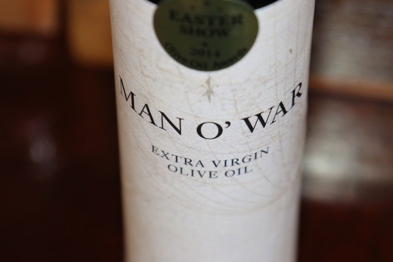 Man O War extra virgin olive oil label from New Zealand.